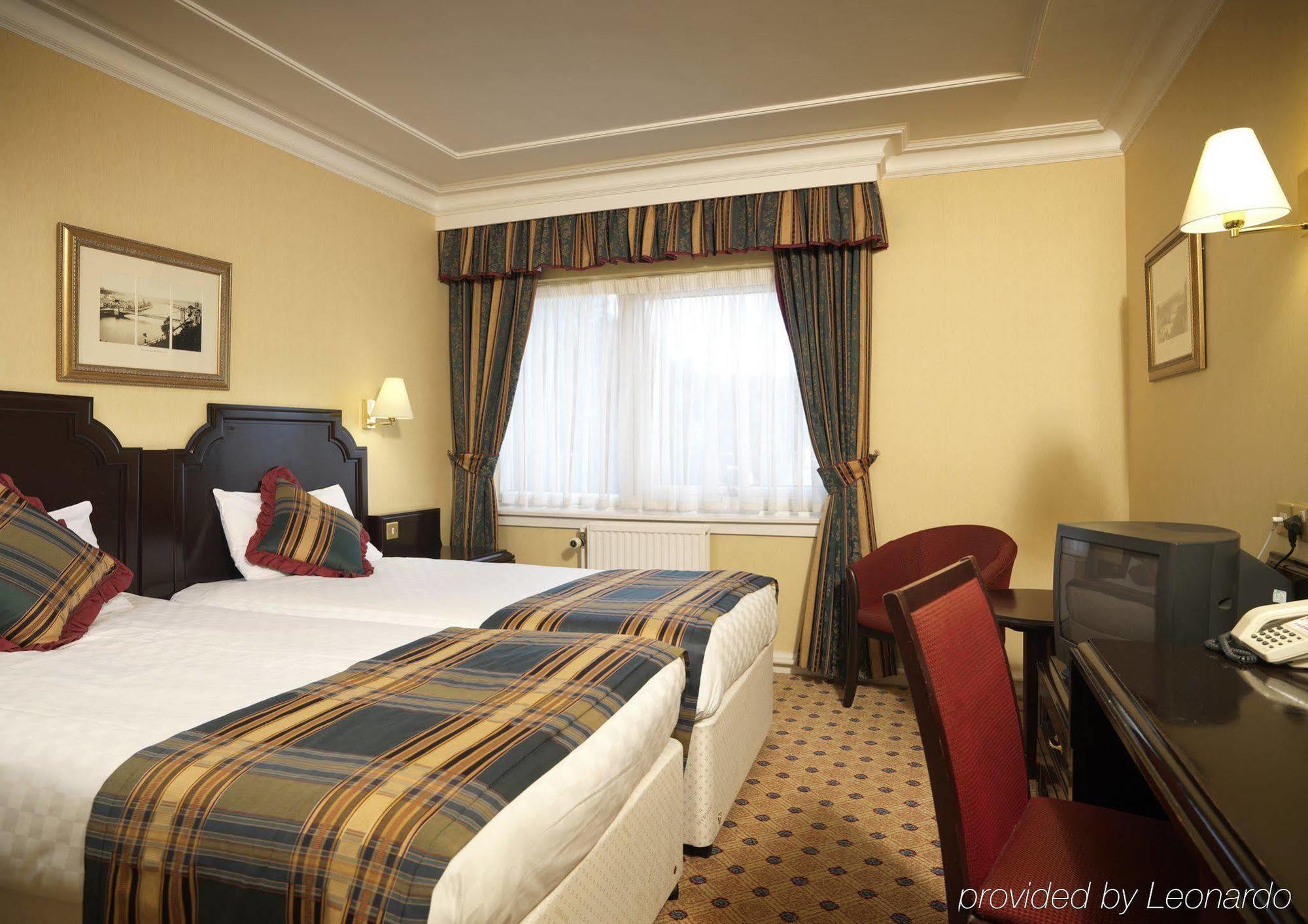 Leonardo Hotel Inverness - Formerly Jurys Inn Стая снимка